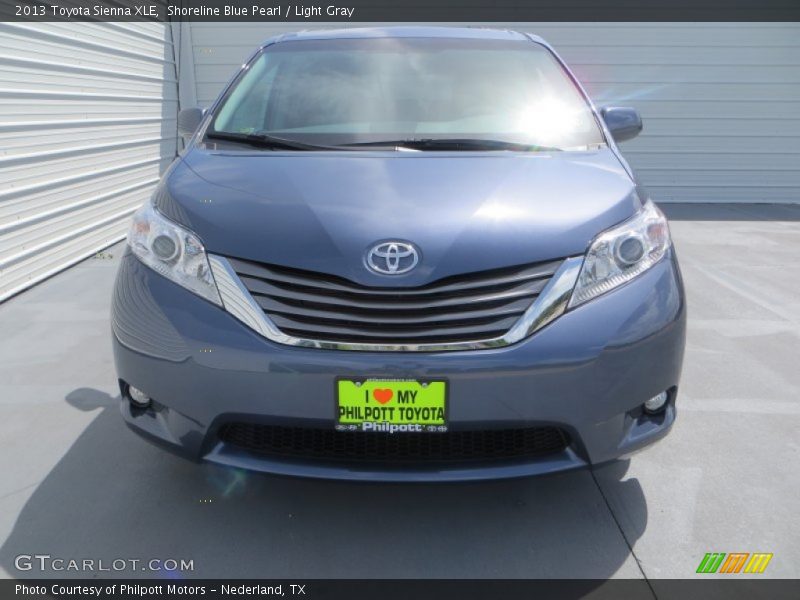 Shoreline Blue Pearl / Light Gray 2013 Toyota Sienna XLE