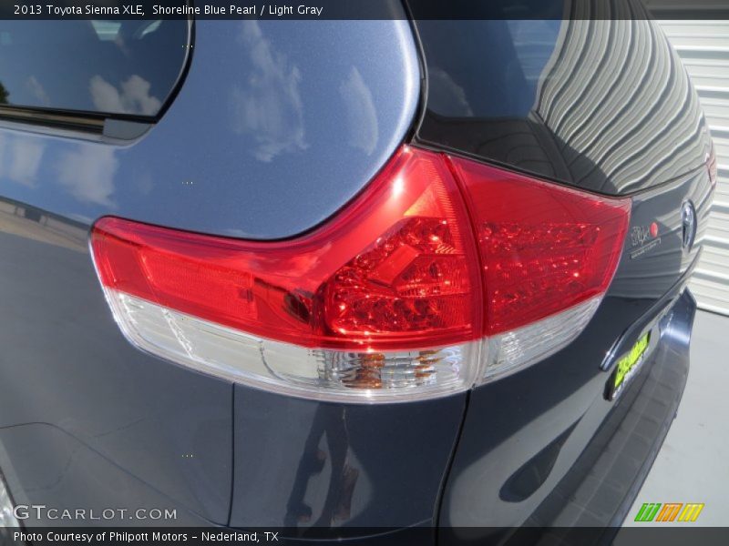 Shoreline Blue Pearl / Light Gray 2013 Toyota Sienna XLE