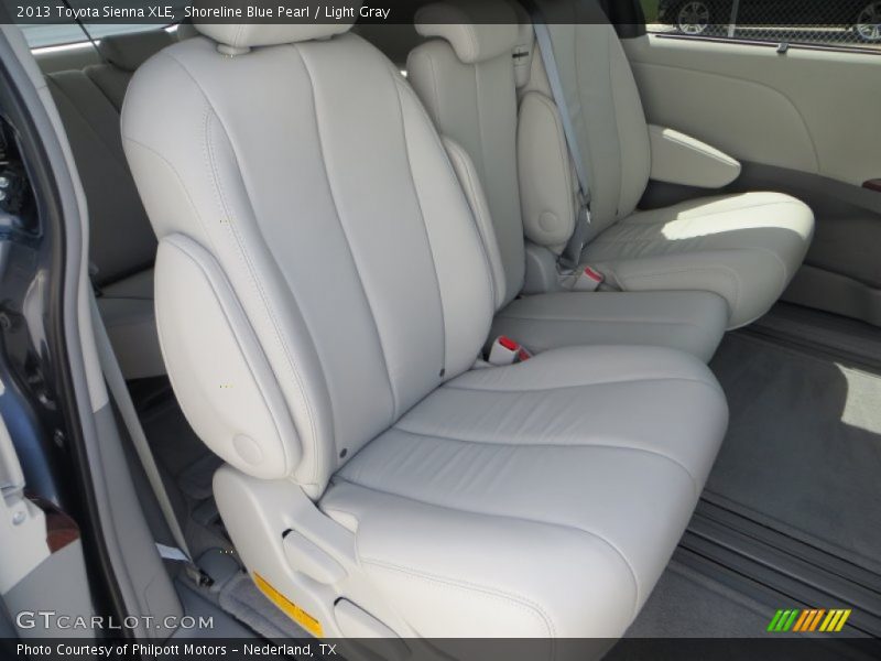 Shoreline Blue Pearl / Light Gray 2013 Toyota Sienna XLE