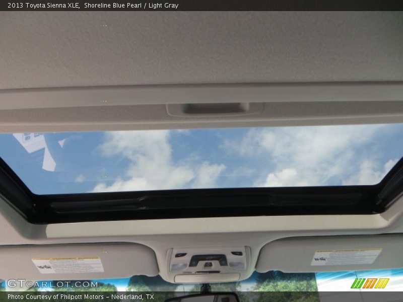 Shoreline Blue Pearl / Light Gray 2013 Toyota Sienna XLE