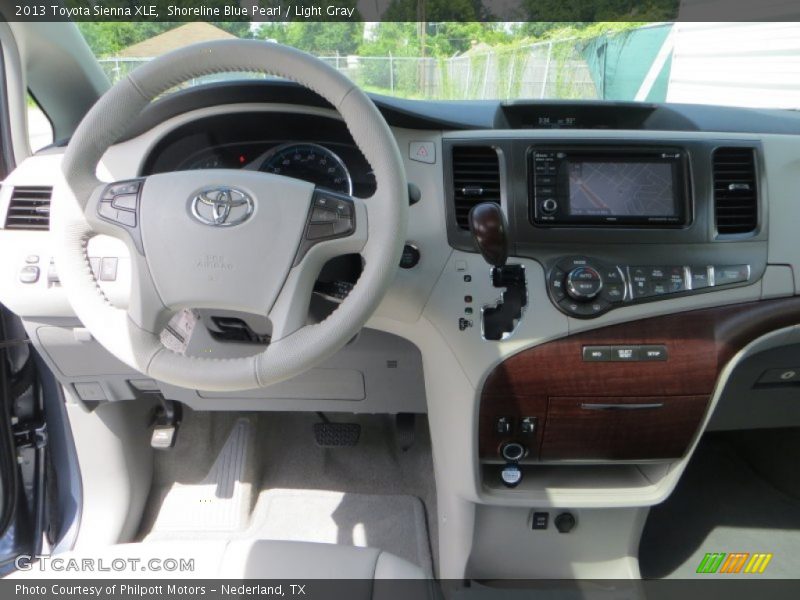 Shoreline Blue Pearl / Light Gray 2013 Toyota Sienna XLE