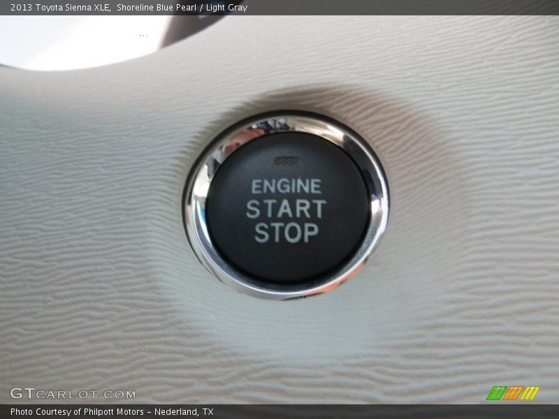 Shoreline Blue Pearl / Light Gray 2013 Toyota Sienna XLE