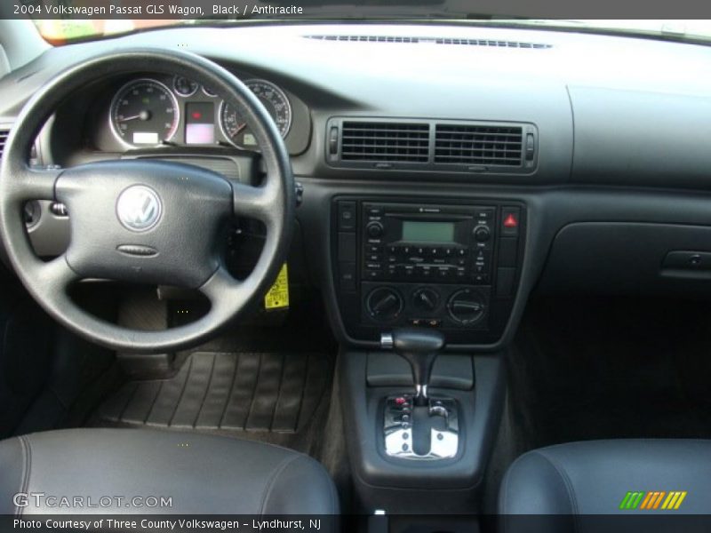 Black / Anthracite 2004 Volkswagen Passat GLS Wagon