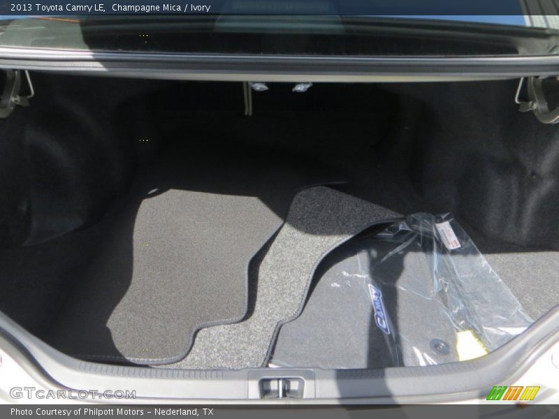 Champagne Mica / Ivory 2013 Toyota Camry LE