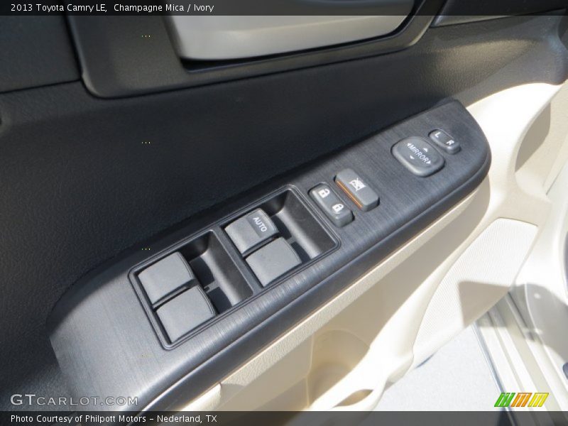 Champagne Mica / Ivory 2013 Toyota Camry LE