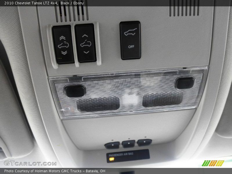 Black / Ebony 2010 Chevrolet Tahoe LTZ 4x4