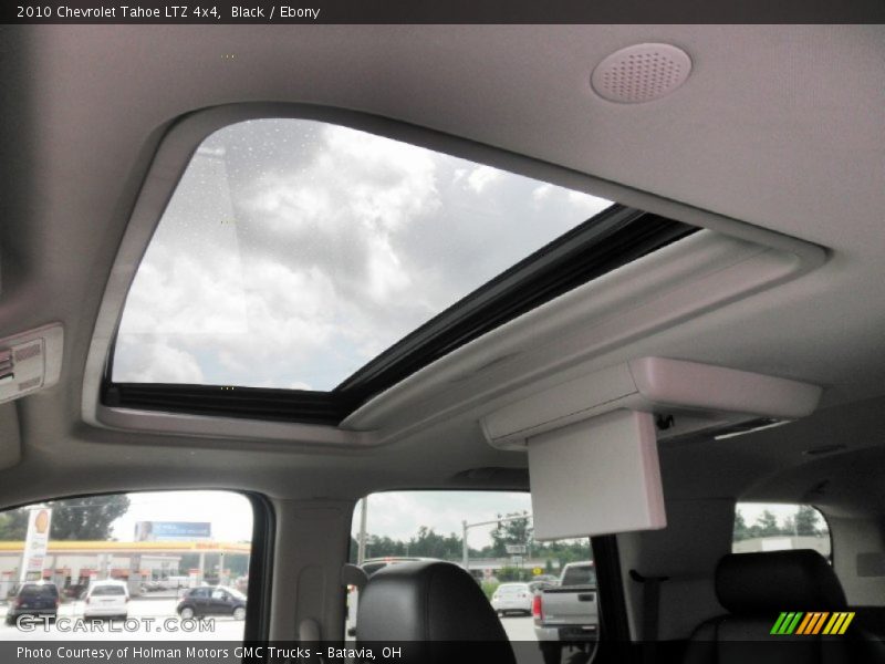 Black / Ebony 2010 Chevrolet Tahoe LTZ 4x4