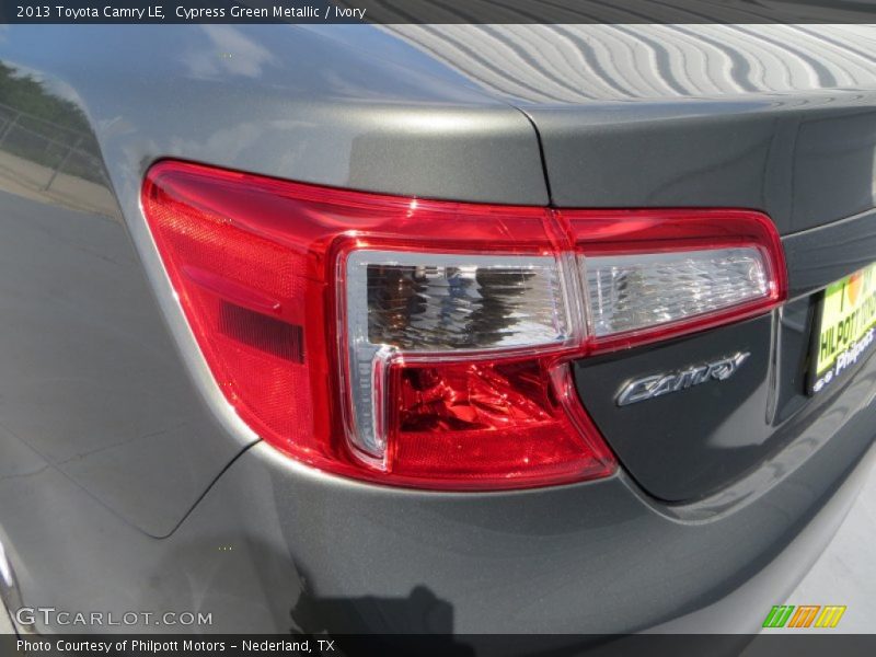 Cypress Green Metallic / Ivory 2013 Toyota Camry LE