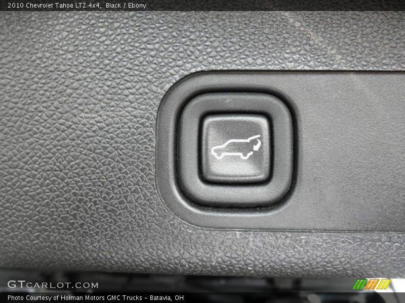 Black / Ebony 2010 Chevrolet Tahoe LTZ 4x4