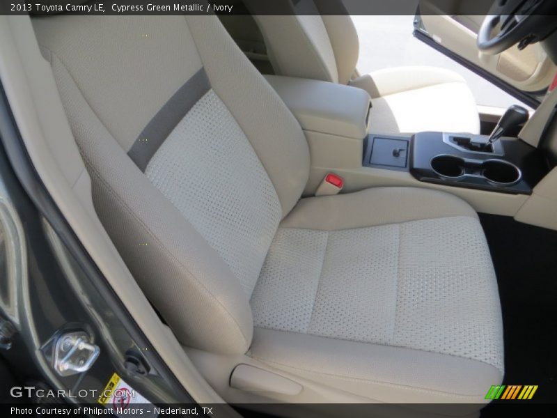 Cypress Green Metallic / Ivory 2013 Toyota Camry LE