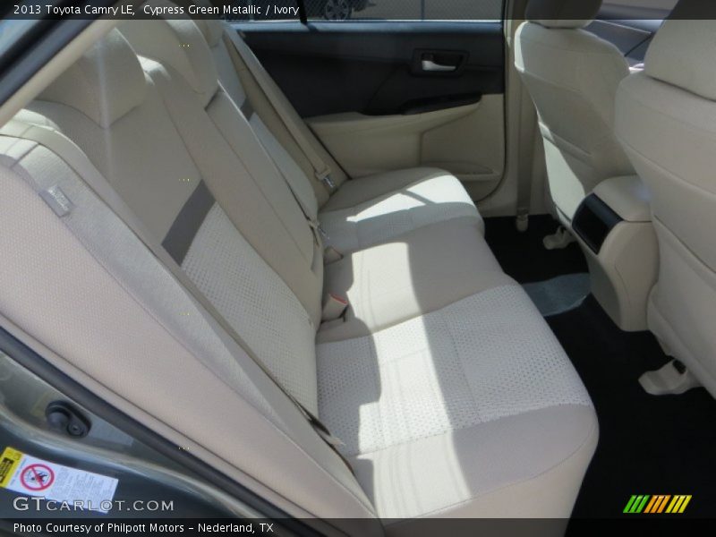 Cypress Green Metallic / Ivory 2013 Toyota Camry LE