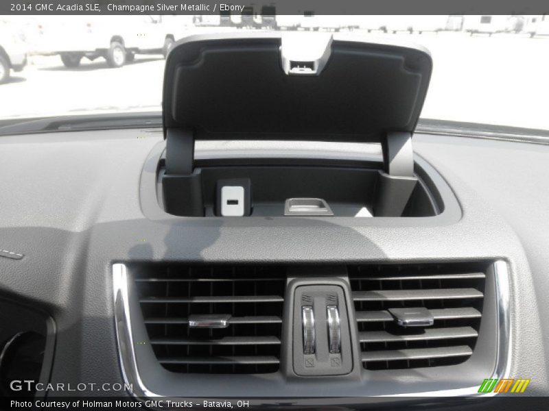 Champagne Silver Metallic / Ebony 2014 GMC Acadia SLE