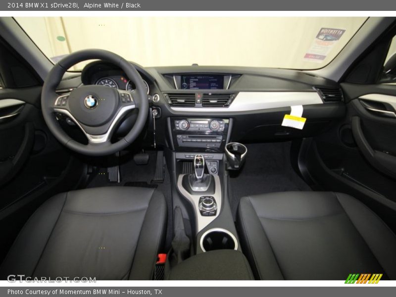 Alpine White / Black 2014 BMW X1 sDrive28i