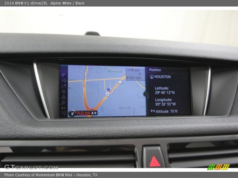 Alpine White / Black 2014 BMW X1 sDrive28i