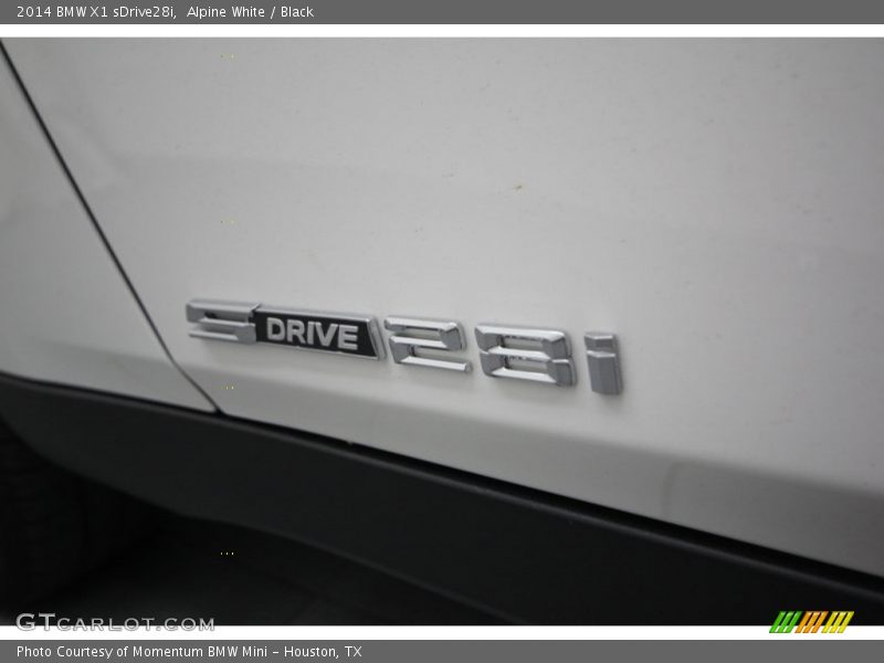 Alpine White / Black 2014 BMW X1 sDrive28i