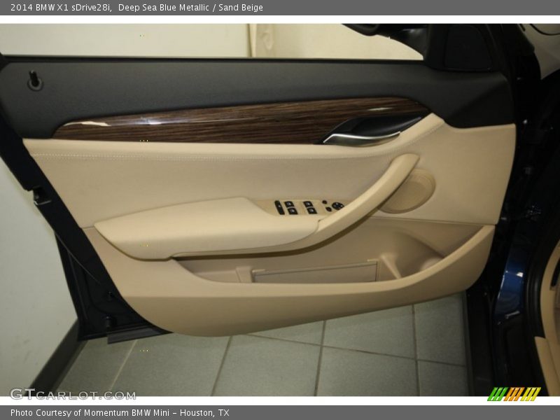 Deep Sea Blue Metallic / Sand Beige 2014 BMW X1 sDrive28i