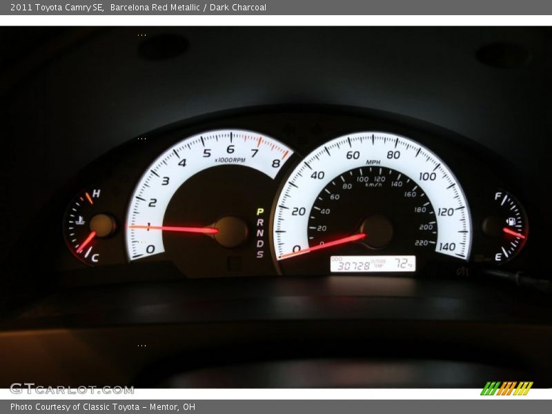 Barcelona Red Metallic / Dark Charcoal 2011 Toyota Camry SE
