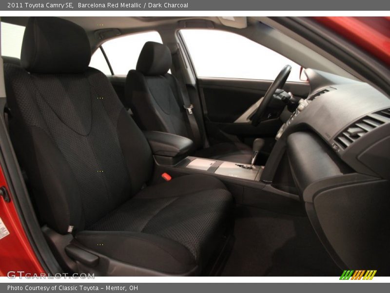 Barcelona Red Metallic / Dark Charcoal 2011 Toyota Camry SE
