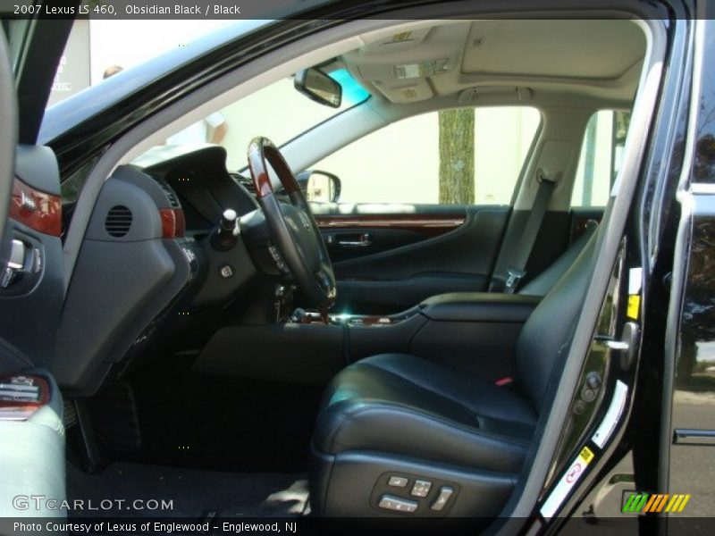 Obsidian Black / Black 2007 Lexus LS 460