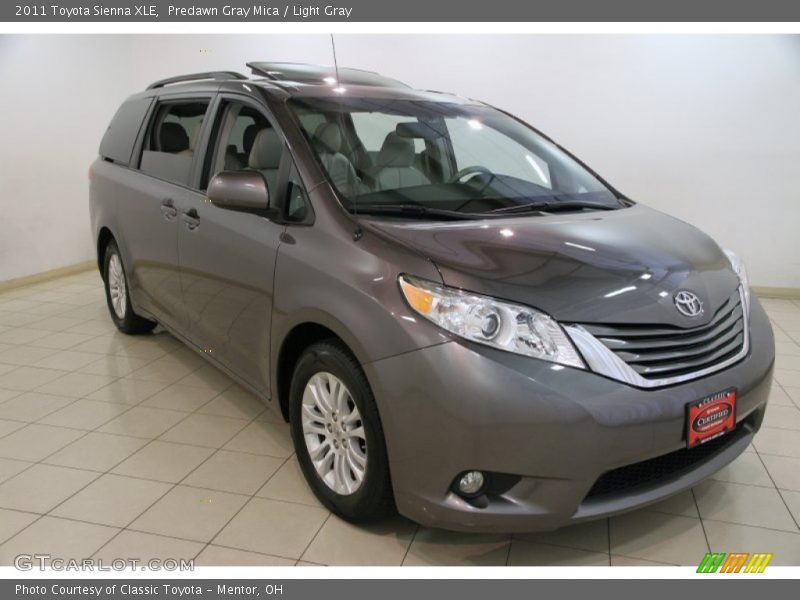 Predawn Gray Mica / Light Gray 2011 Toyota Sienna XLE