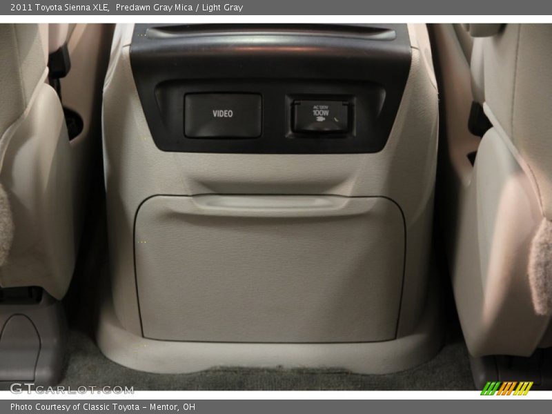 Predawn Gray Mica / Light Gray 2011 Toyota Sienna XLE
