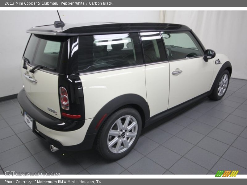 Pepper White / Carbon Black 2013 Mini Cooper S Clubman