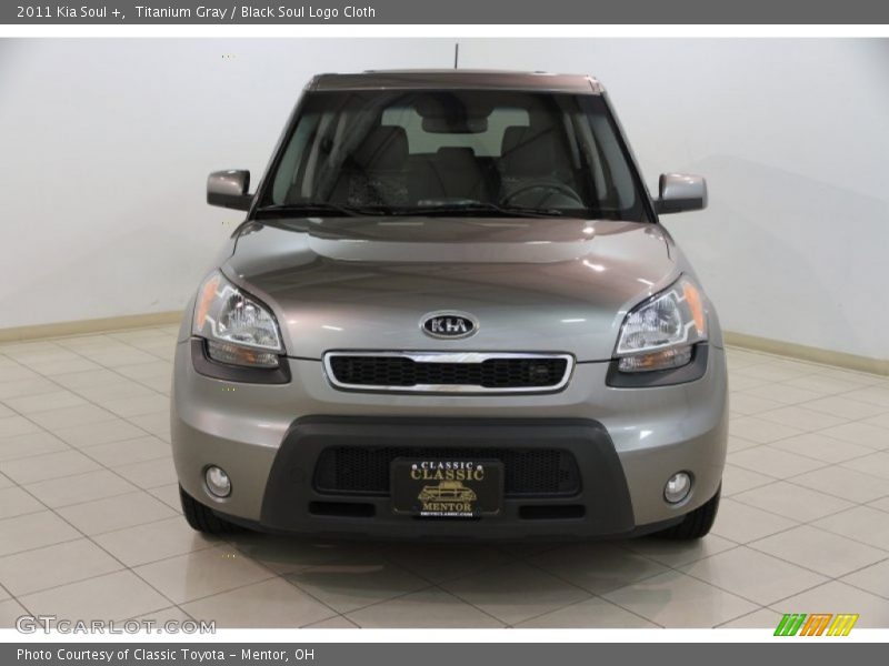 Titanium Gray / Black Soul Logo Cloth 2011 Kia Soul +