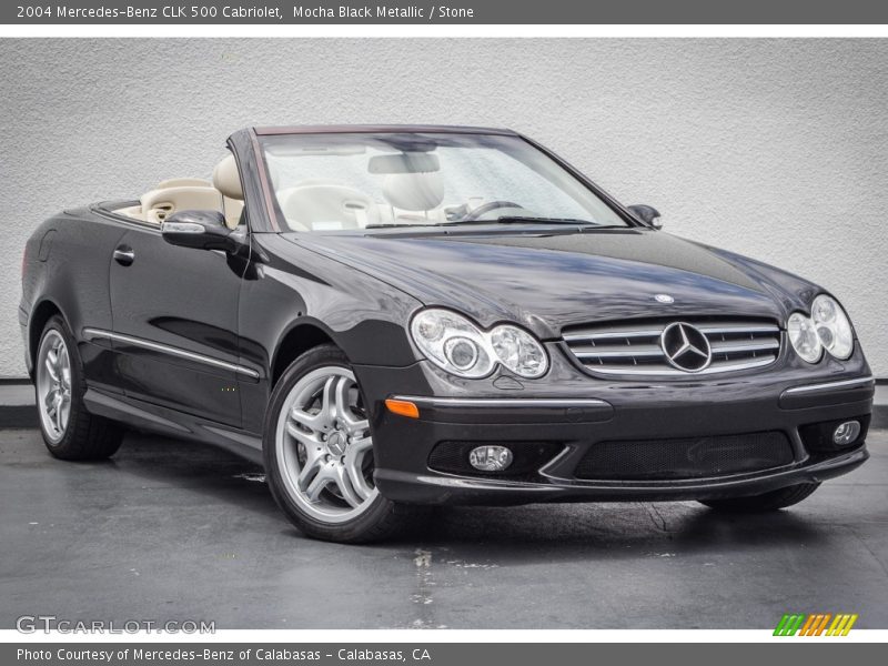 Front 3/4 View of 2004 CLK 500 Cabriolet