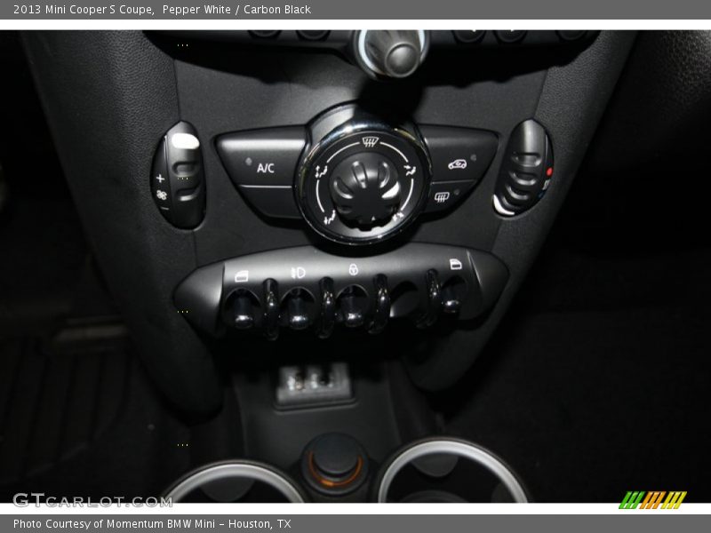 Pepper White / Carbon Black 2013 Mini Cooper S Coupe