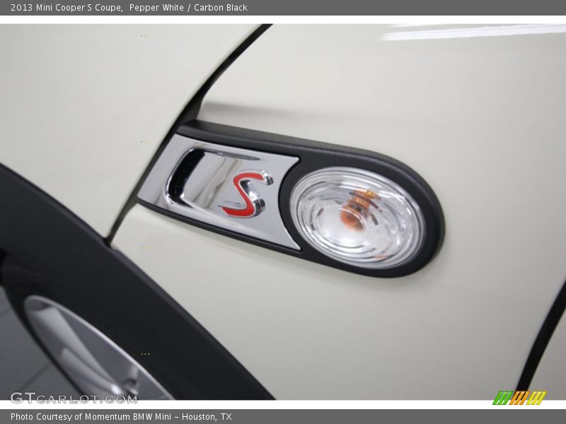 Pepper White / Carbon Black 2013 Mini Cooper S Coupe