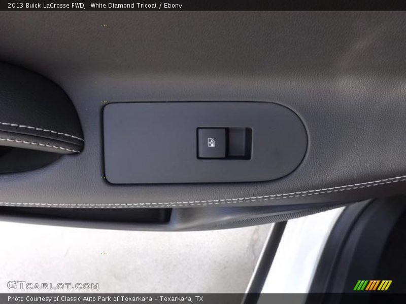 White Diamond Tricoat / Ebony 2013 Buick LaCrosse FWD