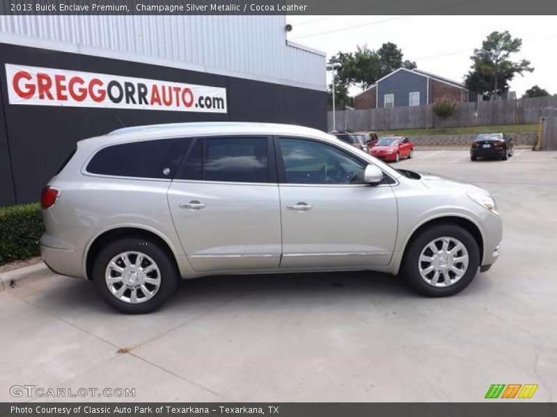 Champagne Silver Metallic / Cocoa Leather 2013 Buick Enclave Premium