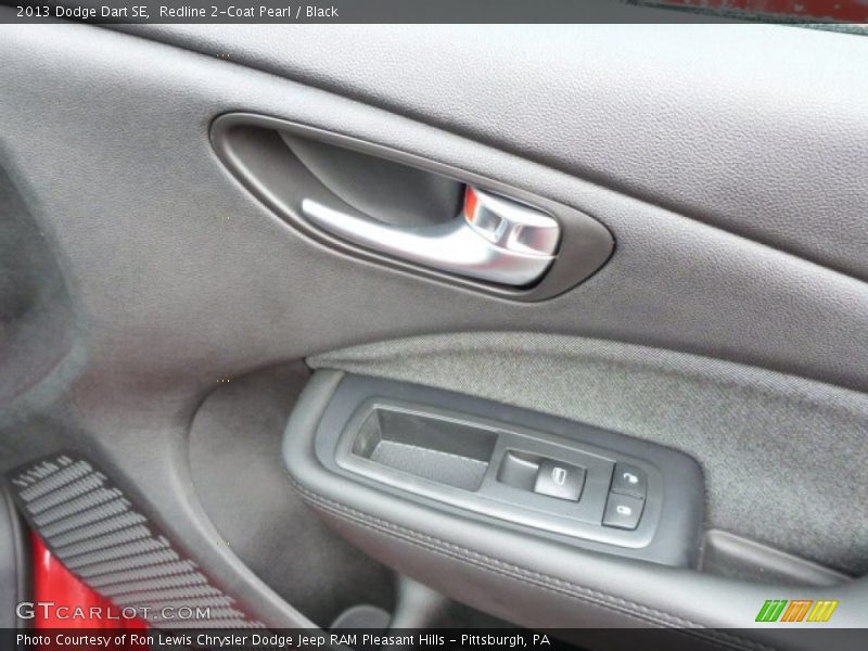 Redline 2-Coat Pearl / Black 2013 Dodge Dart SE