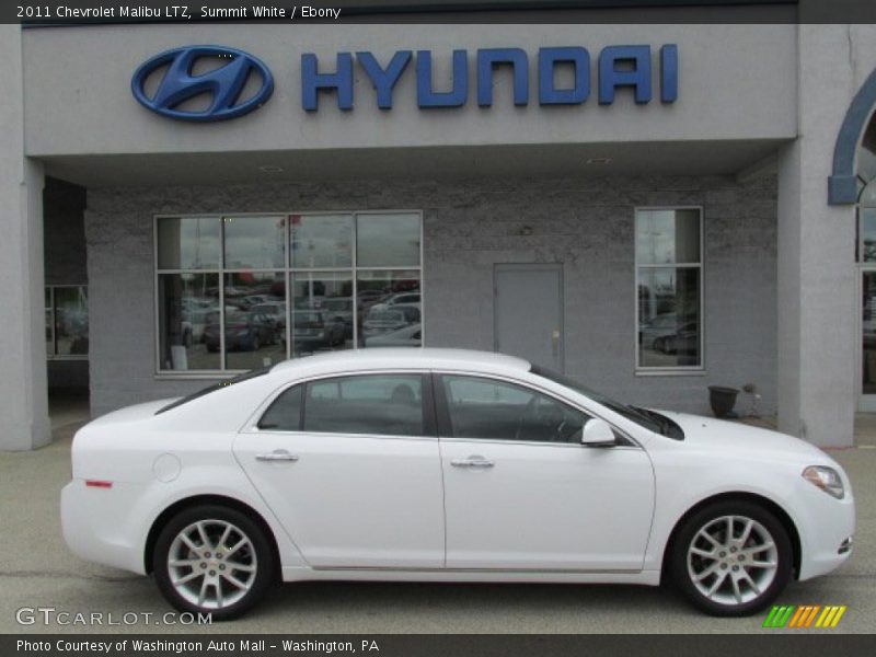 Summit White / Ebony 2011 Chevrolet Malibu LTZ