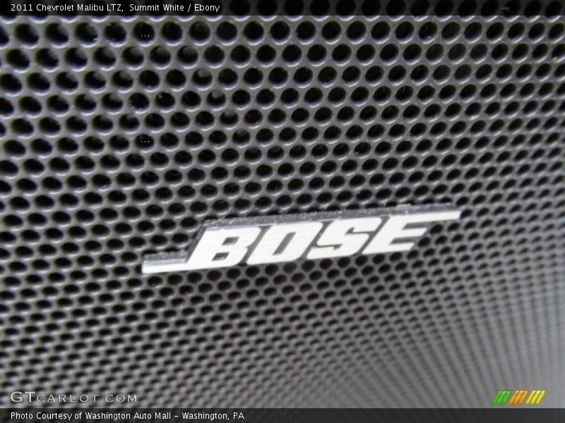 Summit White / Ebony 2011 Chevrolet Malibu LTZ