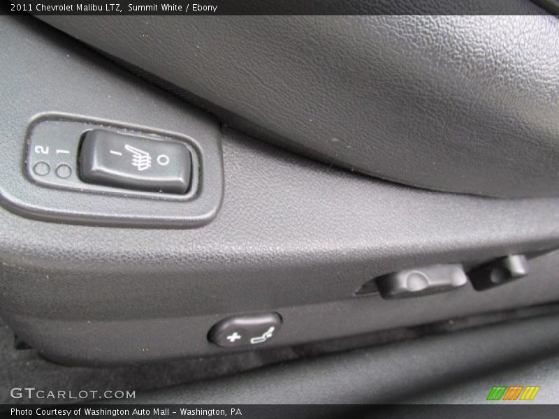 Summit White / Ebony 2011 Chevrolet Malibu LTZ