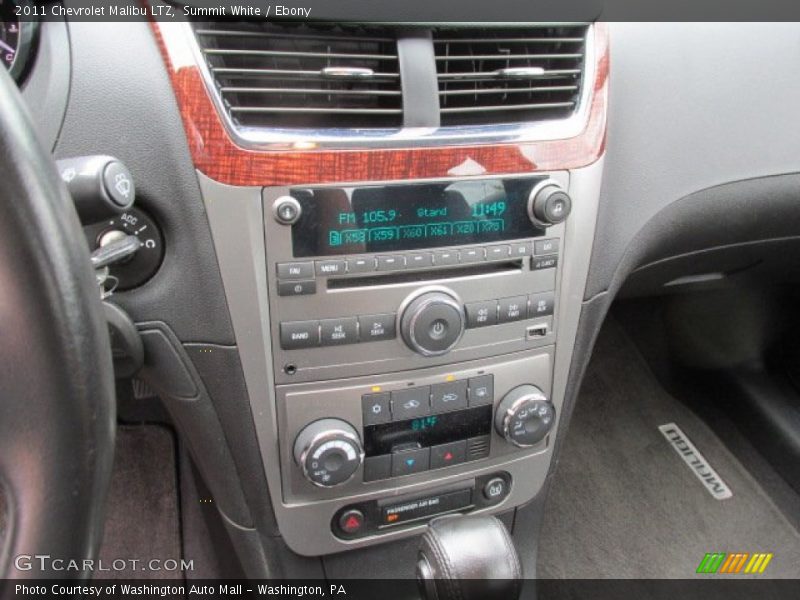 Summit White / Ebony 2011 Chevrolet Malibu LTZ