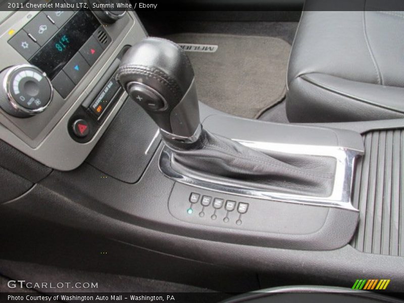 Summit White / Ebony 2011 Chevrolet Malibu LTZ