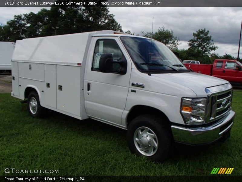 Front 3/4 View of 2013 E Series Cutaway E350 Commercial Utility Truck