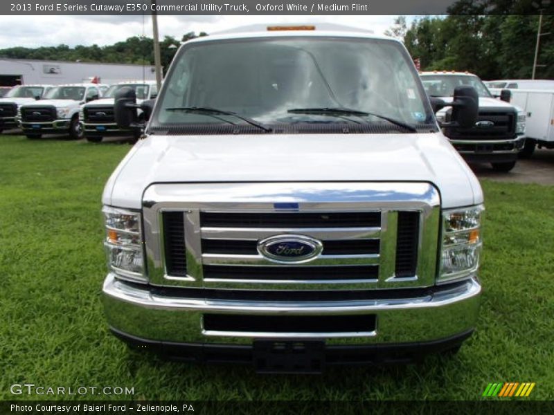Oxford White / Medium Flint 2013 Ford E Series Cutaway E350 Commercial Utility Truck
