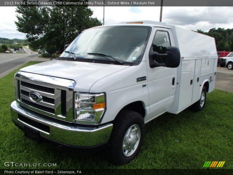Oxford White / Medium Flint 2013 Ford E Series Cutaway E350 Commercial Utility Truck