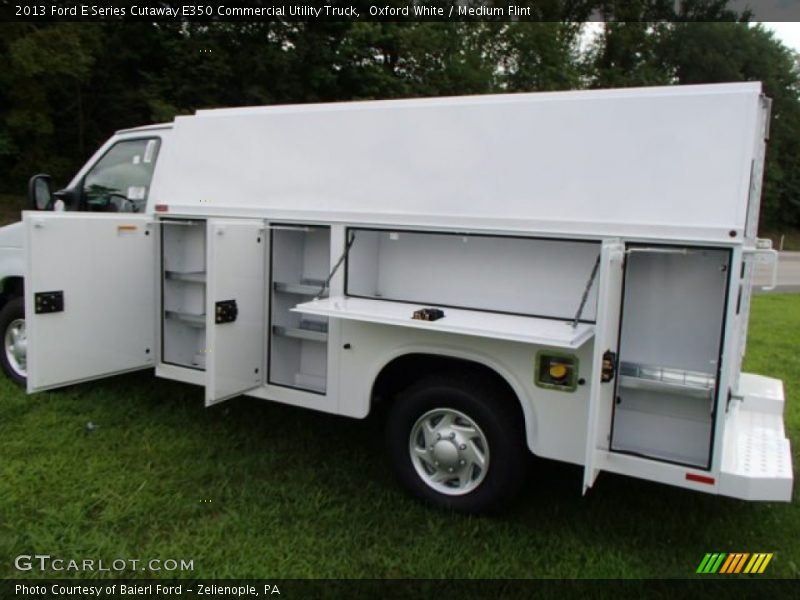  2013 E Series Cutaway E350 Commercial Utility Truck Oxford White