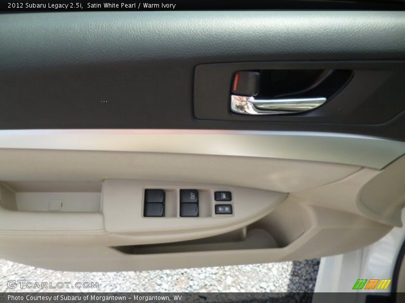 Satin White Pearl / Warm Ivory 2012 Subaru Legacy 2.5i