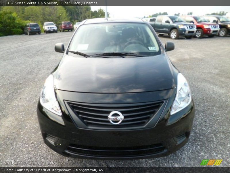 Super Black / Charcoal 2014 Nissan Versa 1.6 S Sedan