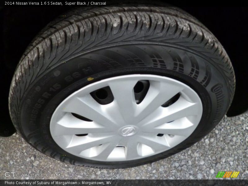 Super Black / Charcoal 2014 Nissan Versa 1.6 S Sedan