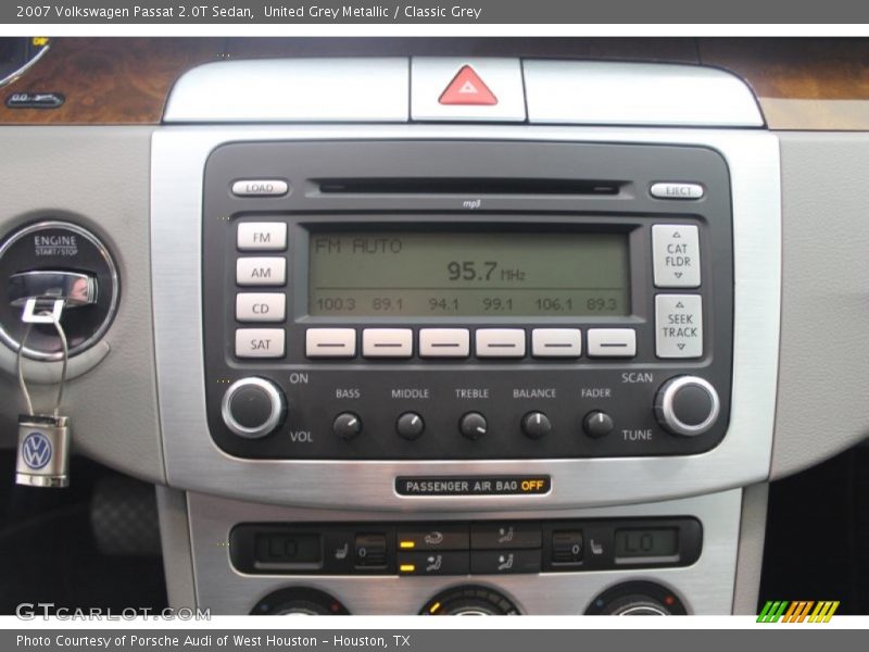 United Grey Metallic / Classic Grey 2007 Volkswagen Passat 2.0T Sedan