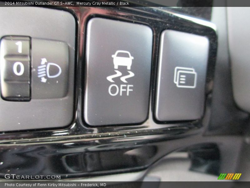 Mercury Gray Metallic / Black 2014 Mitsubishi Outlander GT S-AWC