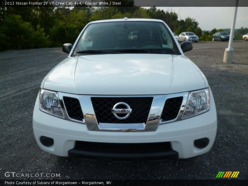 Glacier White / Steel 2013 Nissan Frontier SV V6 Crew Cab 4x4