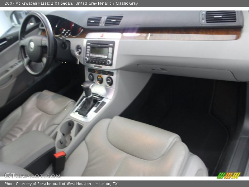 United Grey Metallic / Classic Grey 2007 Volkswagen Passat 2.0T Sedan