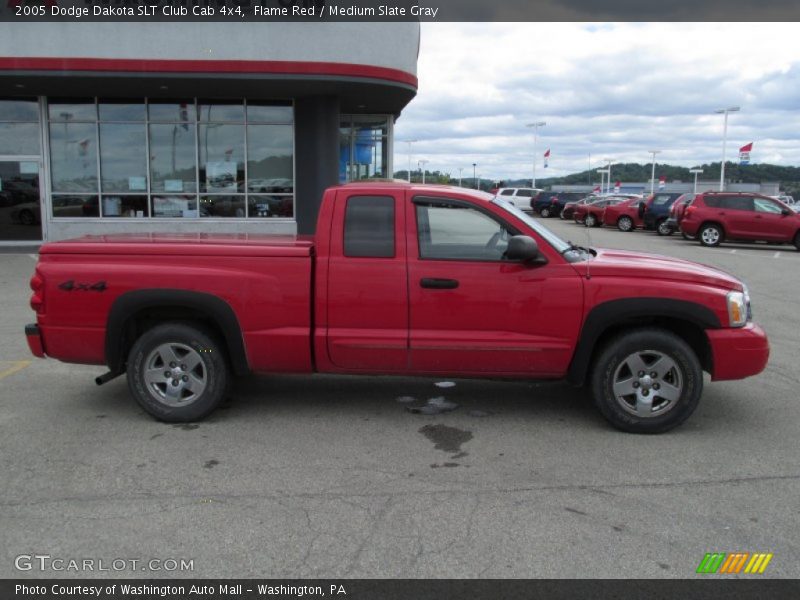 Flame Red / Medium Slate Gray 2005 Dodge Dakota SLT Club Cab 4x4